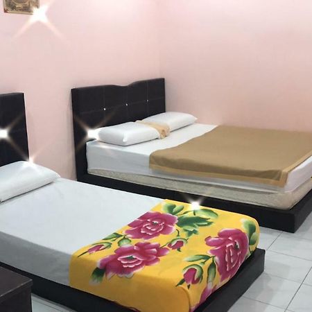 Mikraj Hotel Kuala Besut Eksteriør billede