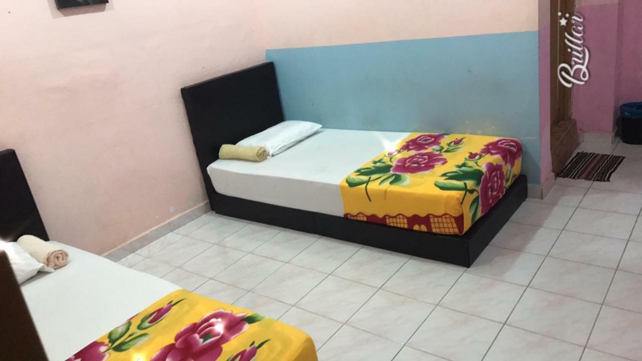 Mikraj Hotel Kuala Besut Eksteriør billede